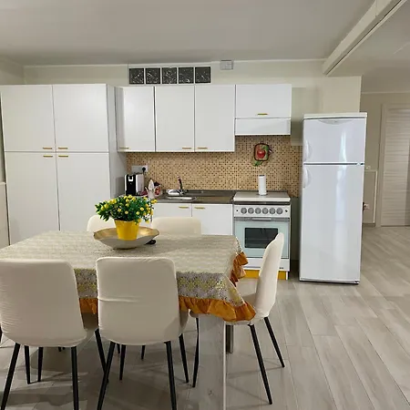 Дом отдыха Relax House Бруколи